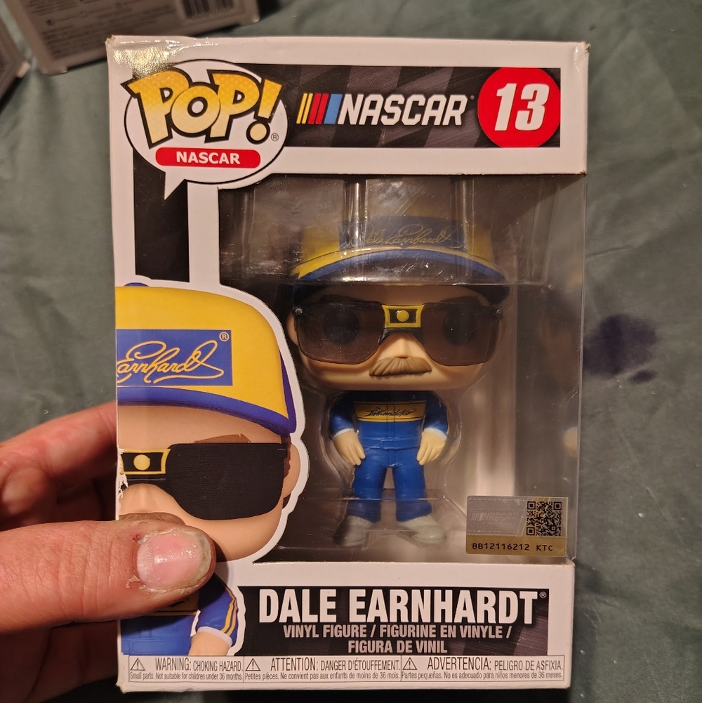 Funko Pop! Vinyl: Dale Earnhardt Sr #13 - Picture 1 of 6